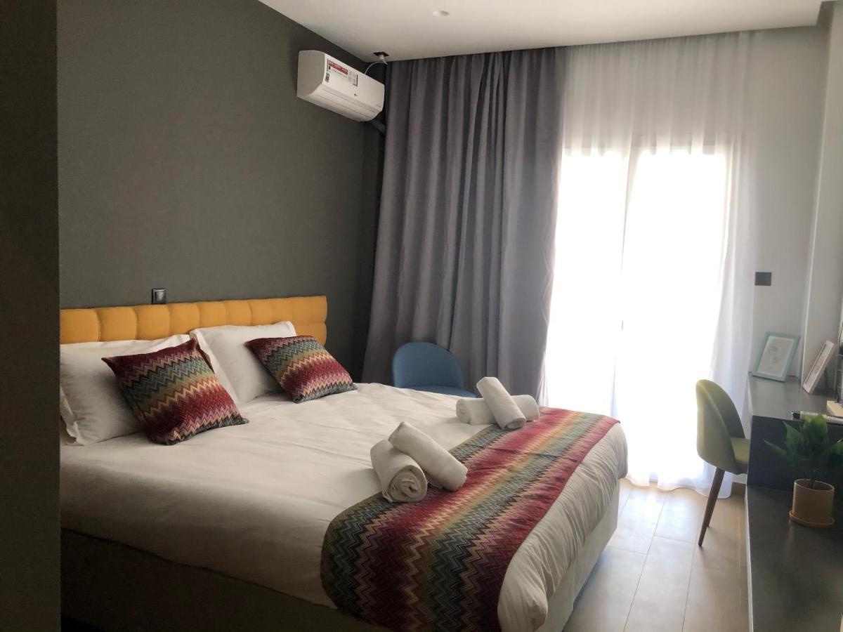 Metropolitan Complex Suite Faliro Piraeus Exterior photo